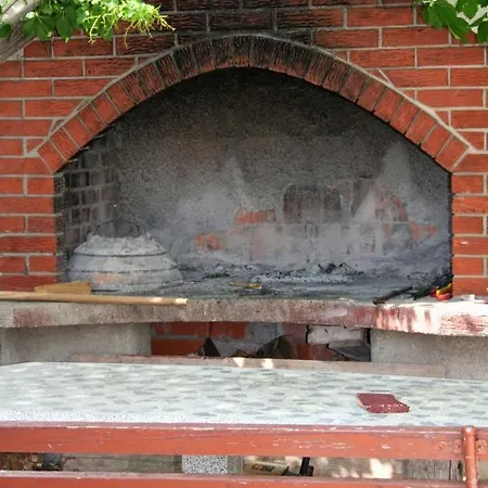 Mandre 4101a アパート *