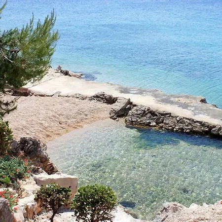 アパート Mandre 4101a *