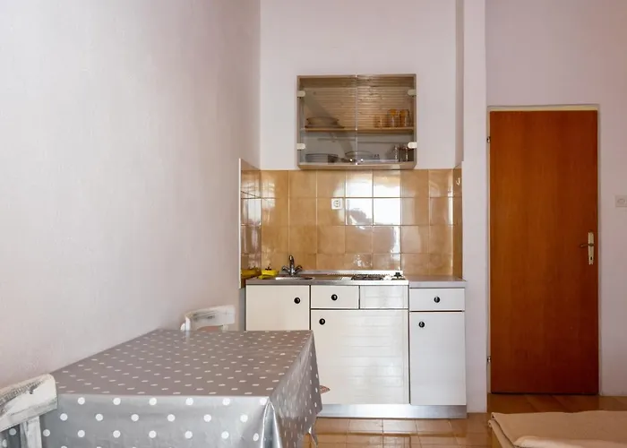 Apartment Mandre 4101a Kolan