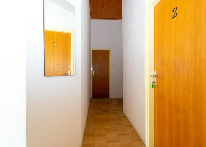 Apartment Mandre 4101a Kolan