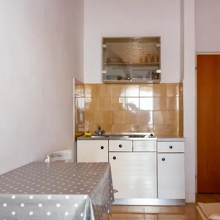Apartman Mandre 4101a Kolan